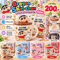 ￼Crayon Shin-chan แก้วเซรามิกพร้อมฝาปิด 460ML วัสดุเซรามิกคุณภาพสูง แก้วมักเซรามิค มีมือจับ ใช้ไมโครเวฟได้ พร้อมกล่อง